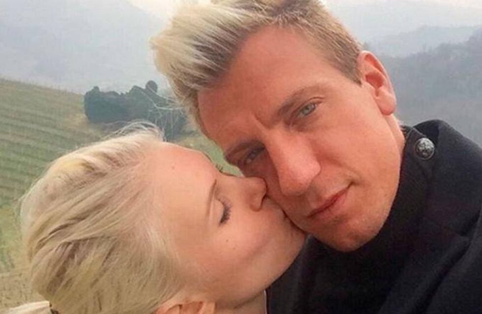 La lujosa mansión en la que vive Maxi López y su novia sueca con pileta, viñedos y vista al mar