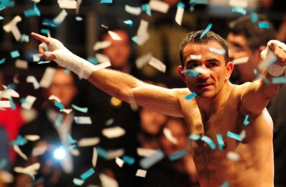 Omar Narváez venció por puntos al venezolano Vargas