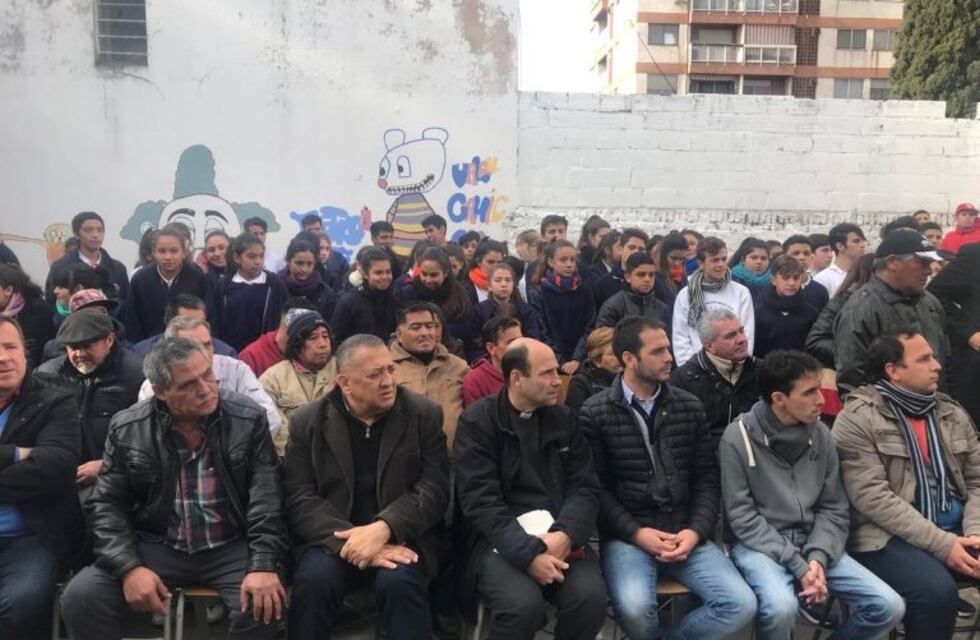 El Movimiento de Desocupados inauguró una nueva sala en el Instituto Dámaso Valdés