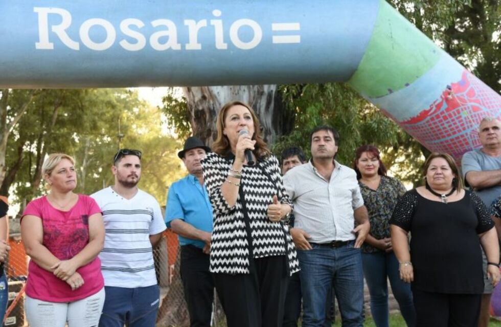 Fein advirtió que los márgenes para negociar con los municipales "son complicados"