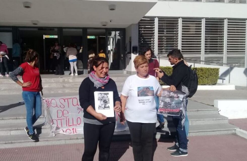 A ocho meses del crimen, marcharon los familiares de Gabriel Gusmán