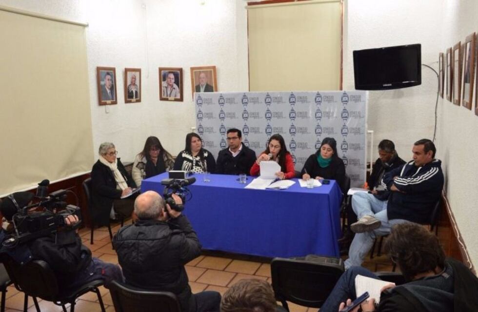 Concejales puntanos piden explicaciones por la suba del estacionamiento medido