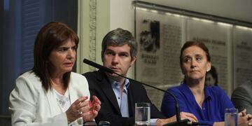 La demanda alcanza a Gabriela Michetti y Marcos Peña, vicepresidenta de la Nación y jefe de Gabinete, respectivamente\u002E FOTO: DYN/LUCIANO THIEBERGER\u002E