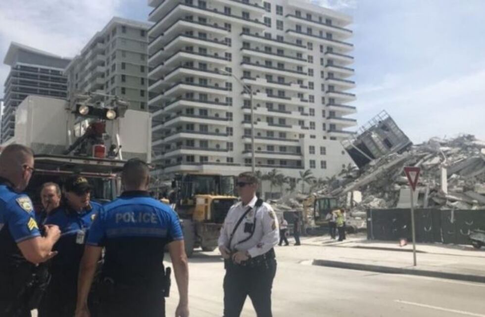 Se derrumbó un edificio en Miami: hay al menos un herido