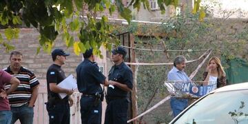 Familiares y vecinos consternados por la noticia\u002E