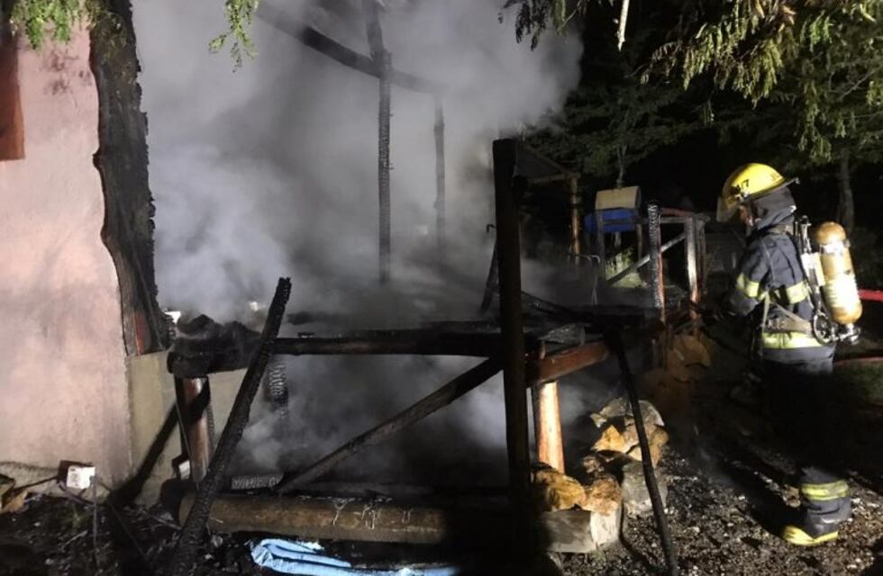Vecinos de Santa Rosa reclaman con cacerolas y bocinazos por mayor seguridad