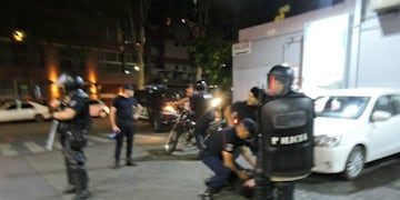 Represion en la plaza chile de Mendoza