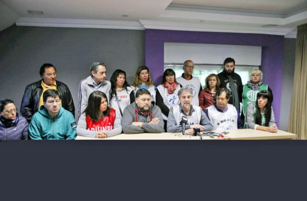 Imputan a dirigentes gremiales por  daños en Casa de Gobierno