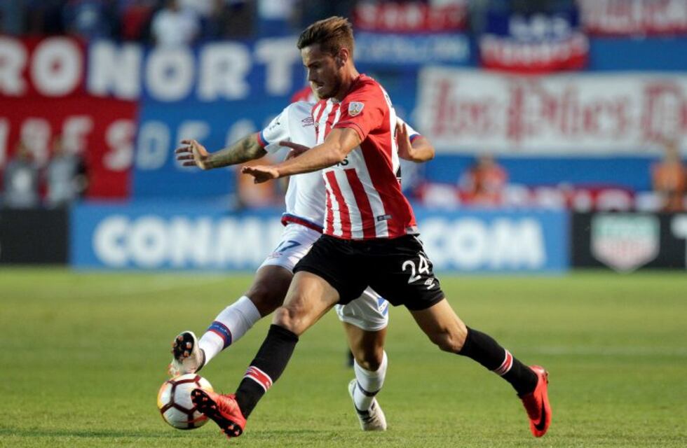 Estudiantes venció a Olimpo y quedó a un punto de la zona de Libertadores