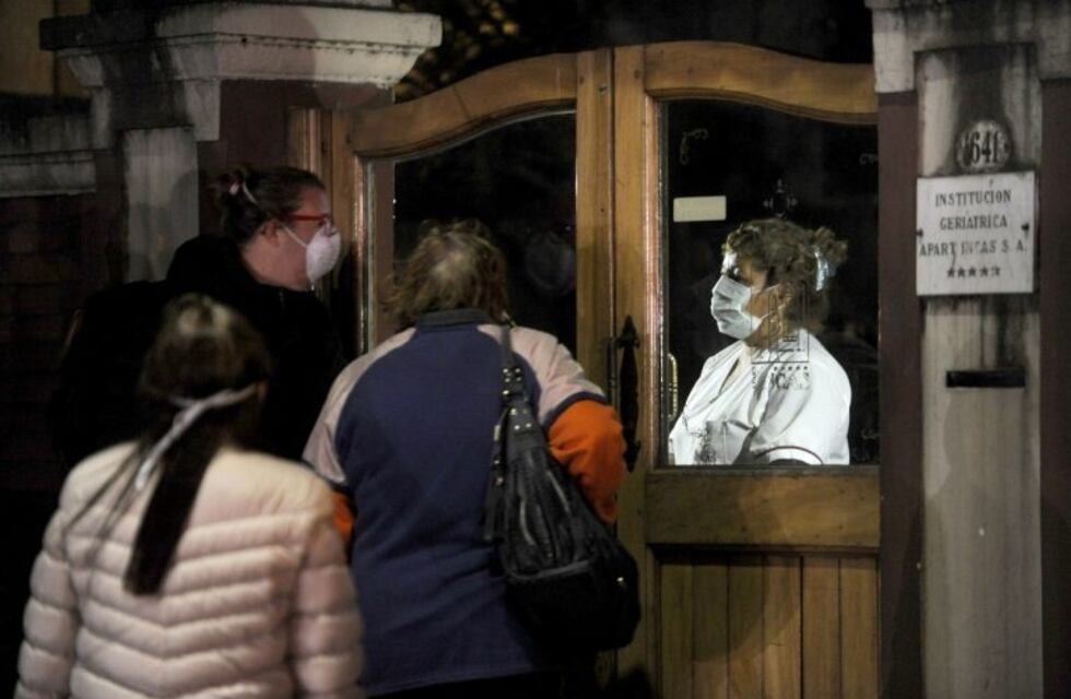 Coronavirus: denunciarán al geriátrico de Belgrano por abandono de persona y propagación de enfermedad
