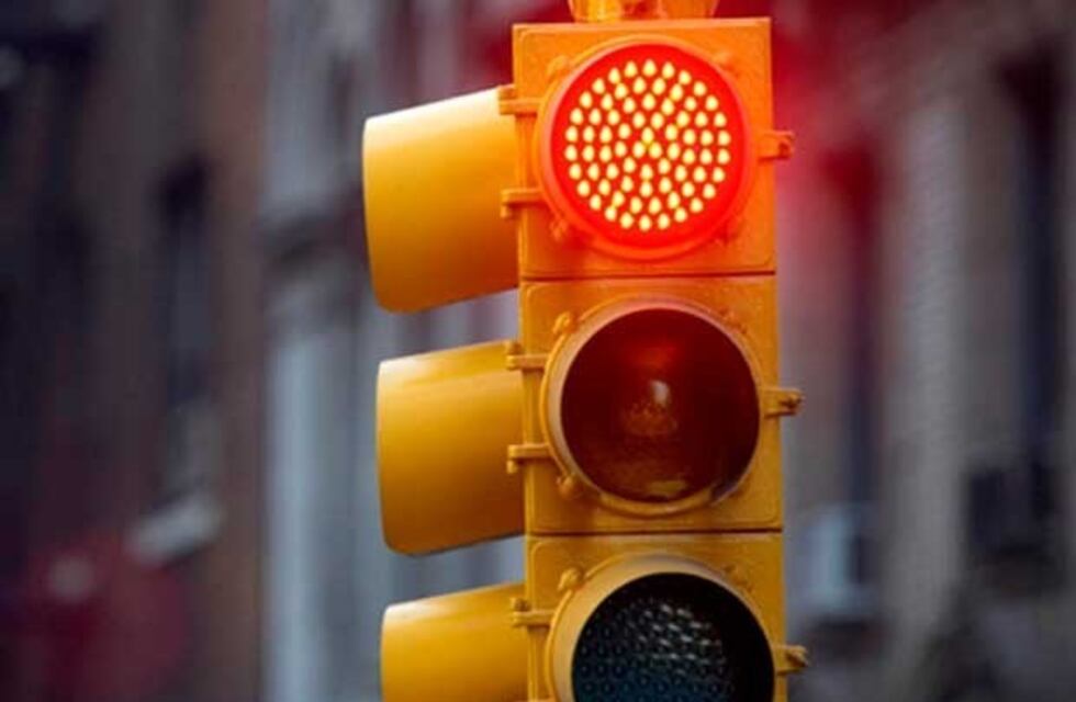 Bell Ville: colocarán dispositivos sonoros a los semáforos para personas no videntes