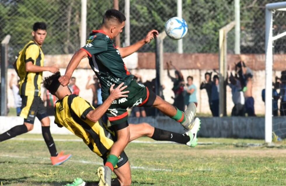 Regional Amateur: otra vez Juniors perdió de local; empate de Argentino Peñarol