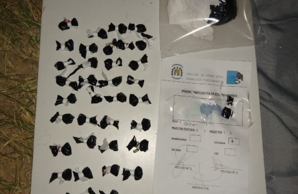 Persecución, detención y secuestro de cocaíana en el departamento Paraná