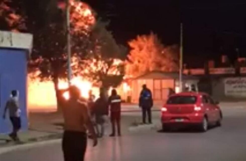 Un hombre incendió la casa de su ex pareja