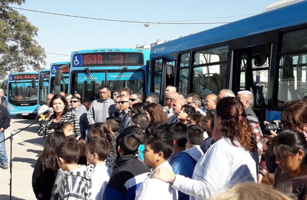 Refuerzan el servicio de la línea 153 con la incorporación de 27 unidades