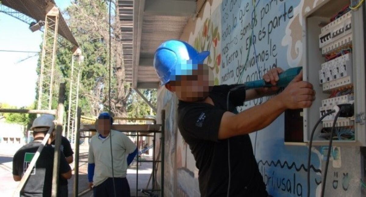 La Dirección General de Escuelas deberá informar sobre el estado edilicio de todas las escuelas de Mendoza\u002E