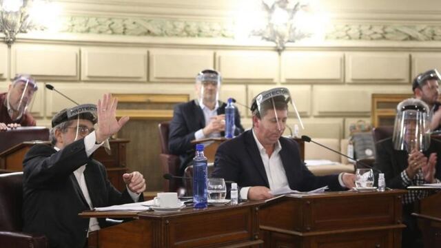 EL Senado santafesino le dio media sanción a la Ley de paridad de género\u002E (Senado Santa Fe)