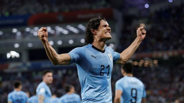Edinson Cavani, cerca de Boca. (Foto de archivo: REUTERS)