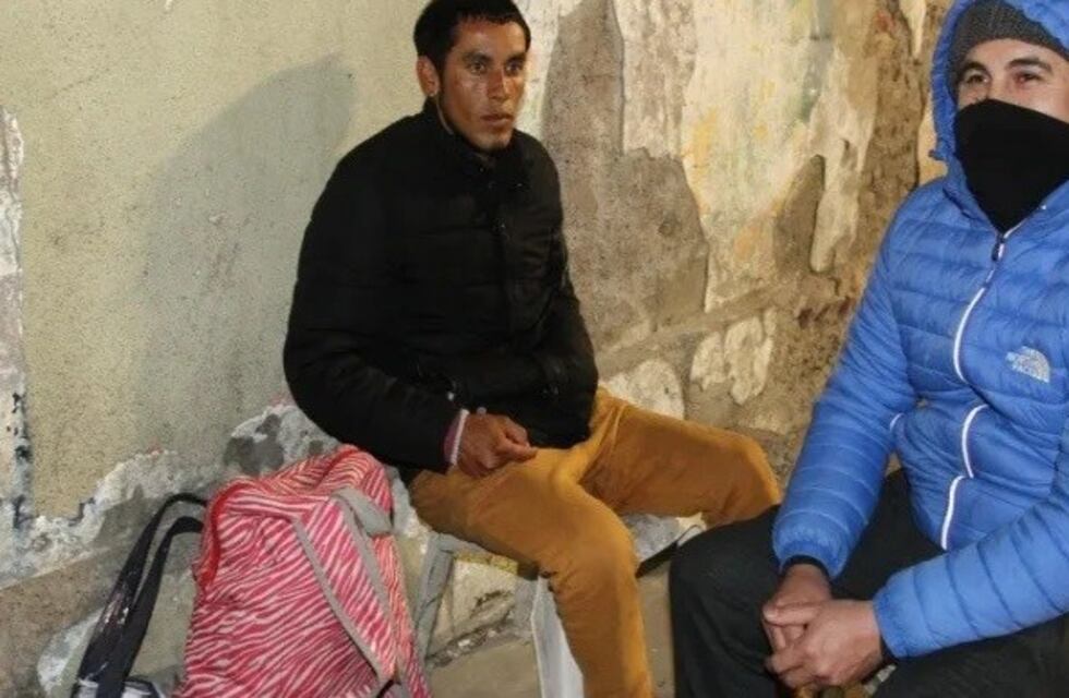 A los acompañantes de pacientes del Rawson les piden que se vayan a sus casas