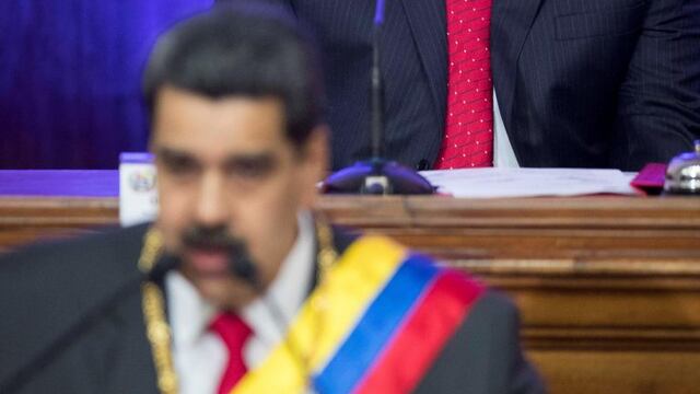 Diosdado Cabello y Nicolás Maduro. (Foto: EFE/ Rayner Peña)