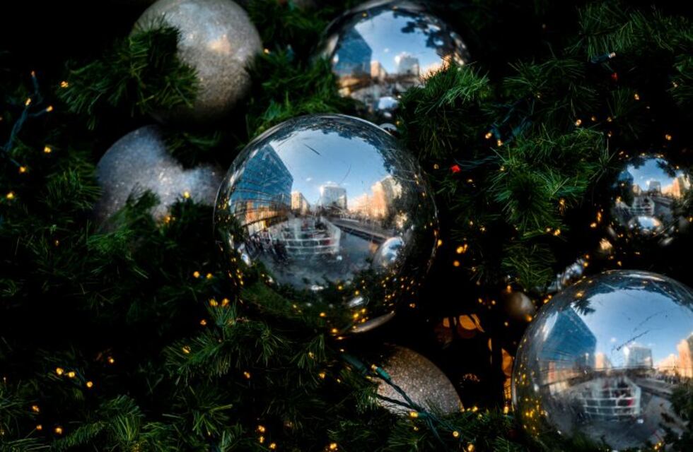 Esta mujer encontró una solución para no tener que guardar el árbol de Navidad cada año