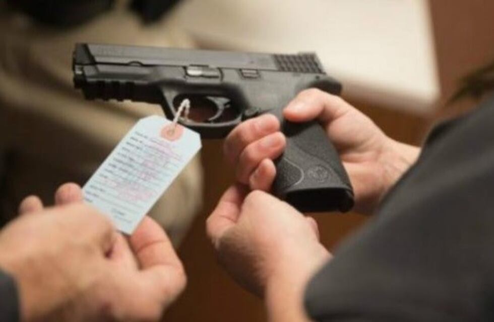 Censarán todas las armas de Mendoza para sacar su "ADN"