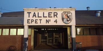 La denuncia es contra el director del colegio, Gerardo Coronel\u002E