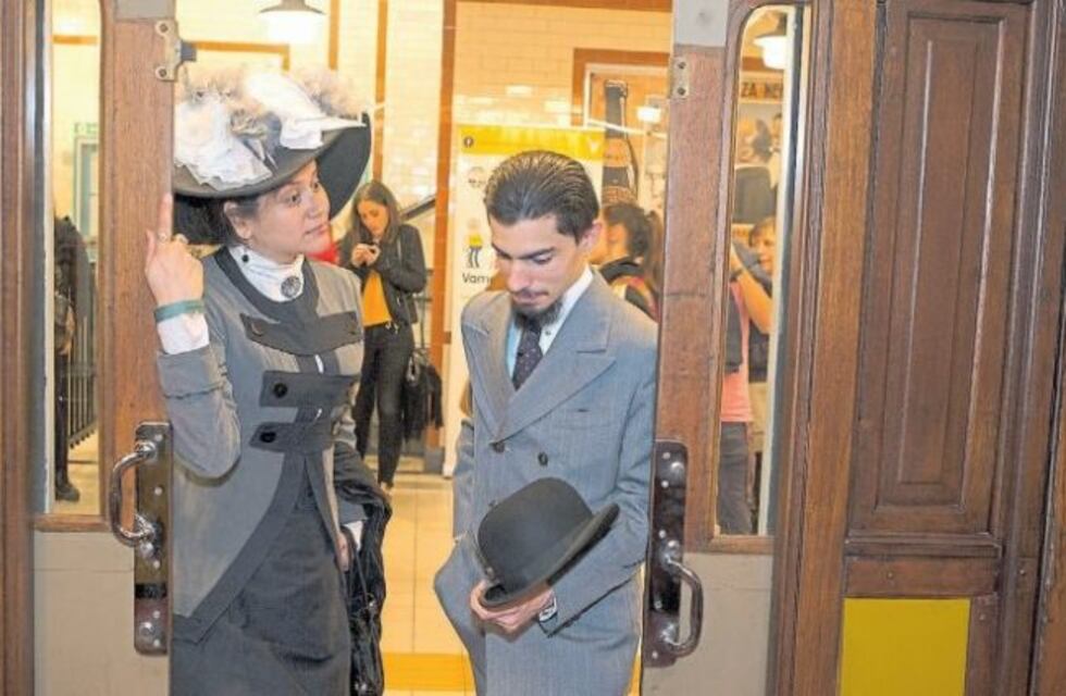 Revivir la historia: un paseo conlos antiguos coches del subte A
