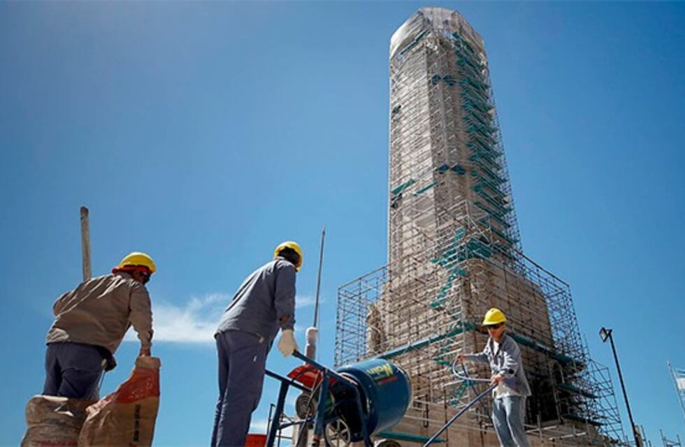 Reformulan las obras del Monumento y ahora sólo harán tareas básicas