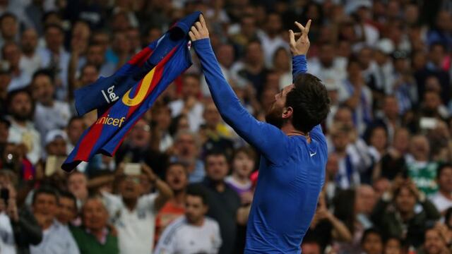 Football Soccer - Real Madrid v FC Barcelona - Spanish Liga Santander - Santiago Bernabeu, Madrid, Spain - 23/4/17 Barcelona's Lionel Messi celebrates scoring their third goal  Reuters / Stringer Livepic