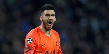 Lionel Scaloni convocó a Paulo Gazzaniga y Gastón Giménez para los amistosos ante México\u002E Foto: REUTERS\u002E