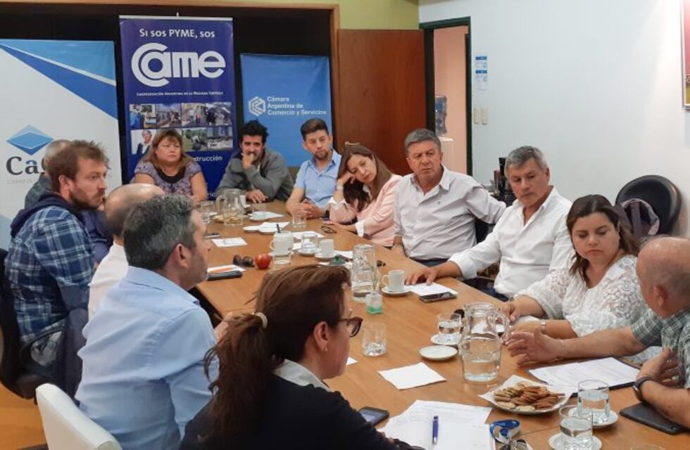 La Cámara de Comercio transmitió inquietudes a los precandidatos a Gobernador