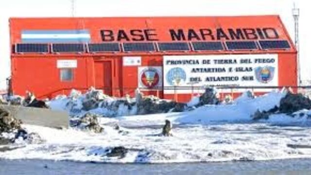 Aniversario de la Base aérea Marambio