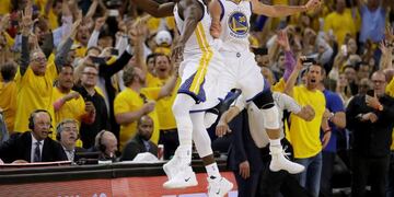 Los campeones Golden State Warriors, grandes candidatos a repetir el título en la NBA\u002E