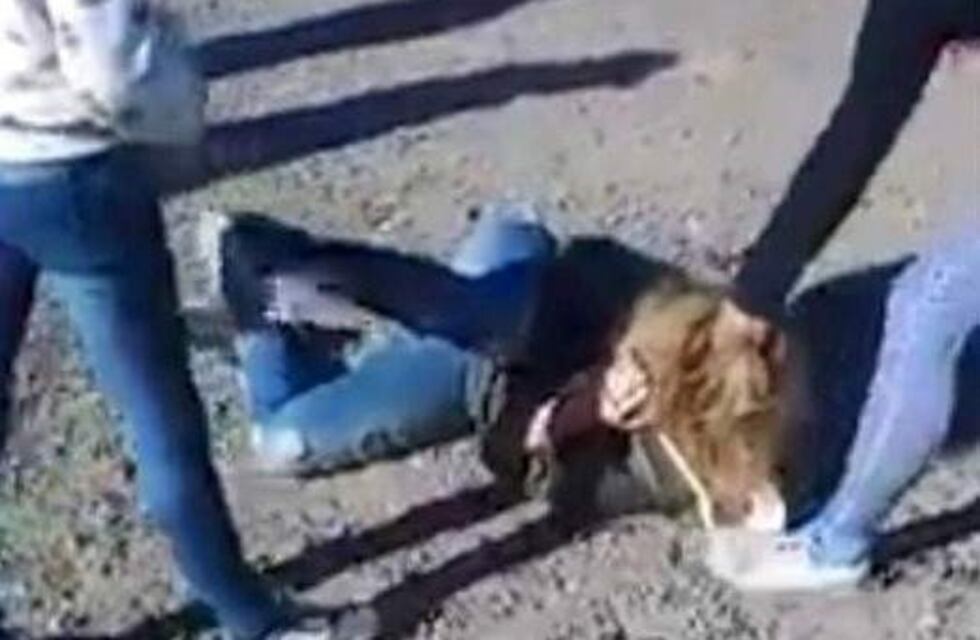 Dos embarazos, un mismo padre: el desencadenante de un golpiza brutal