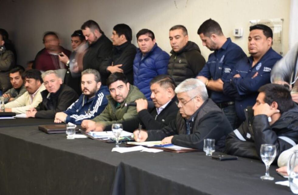 Petroleros acordaron aumento y con cláusula gatillo en septiembre