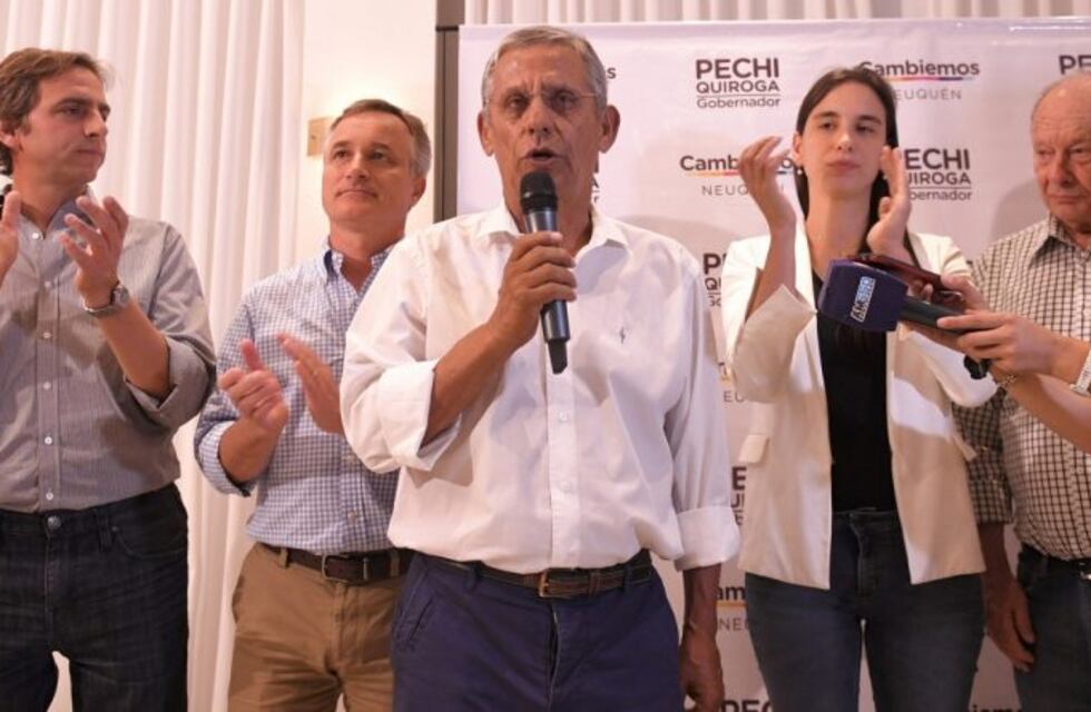 Gustavo Valdés expresó sus condolencias por la muerte de Pechi Quiroga