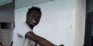 Fall Madior Dieng (MadiorDieng\u002E Facebook)