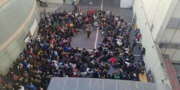 Asamblea en la facultad de Derecho de la UNC\u002E