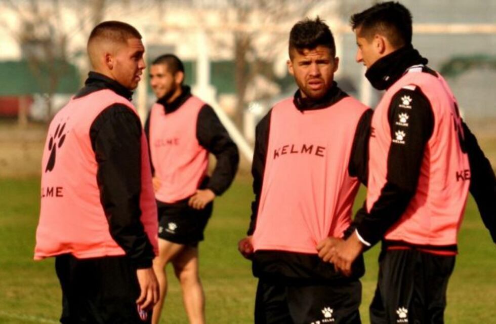 Instituto tiene equipos confirmados para jugar amistosos con Belgrano