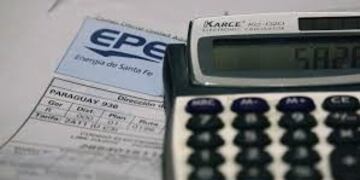 El cliente podrá seguir pagando el monto total o abonarla en dos veces\u002E