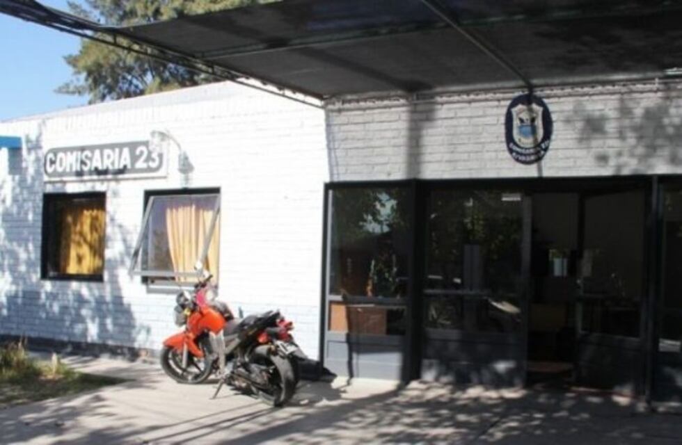 Removieron a dos comisarios por un caso de violencia policial en San Juan