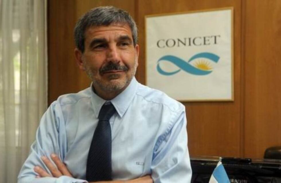 Salvarezza: "Nuestra emergencia es frenar la salida de científicos del país"