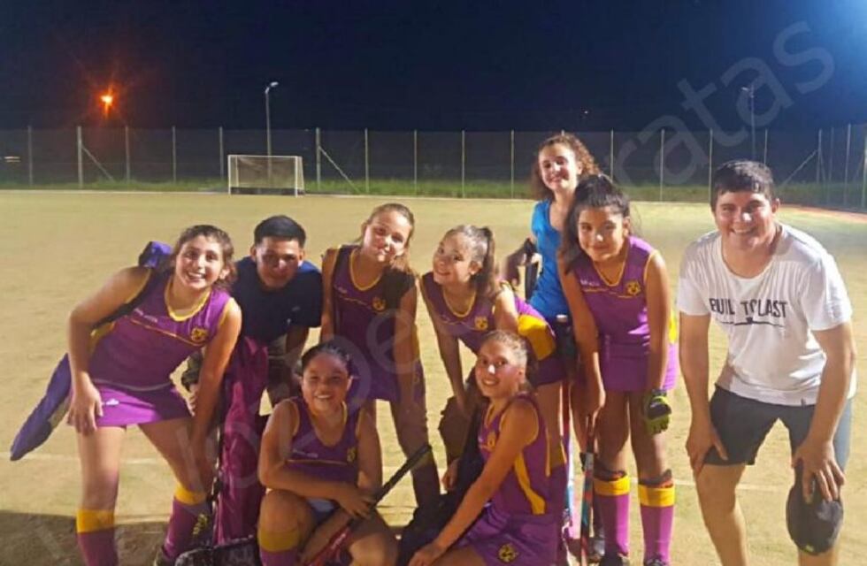 Dos promesas iguazuenses convocadas en la Federación Misionera de Hockey