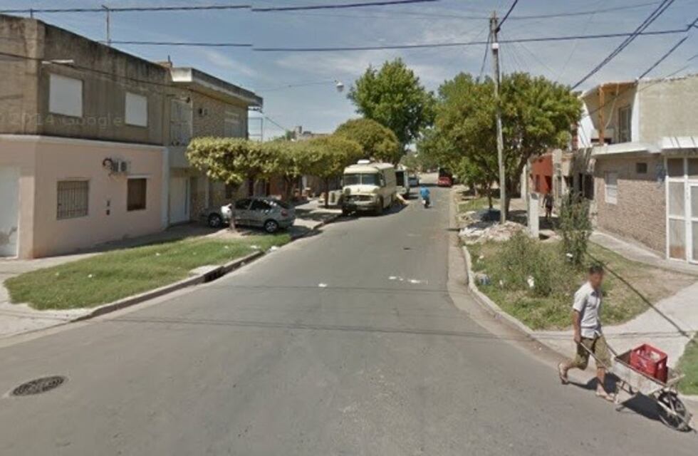 Motochorro intentó asaltar a un taxista y terminó con un balazo en una pierna