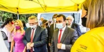 Junto a la primera dama Fabiola Yañez, el presidente Fernández acompañó al gobernador Herrera Ahuad en Capioví\u002E