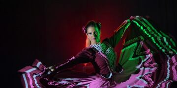 Makena de Sangre Latina