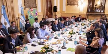 Ministros de Economía del país se reunieron en Corrientes