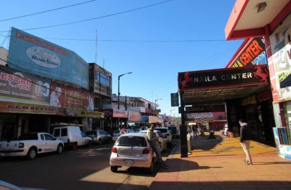 No aceptan pesos en Encarnación y sus comercios ajustan sus precios