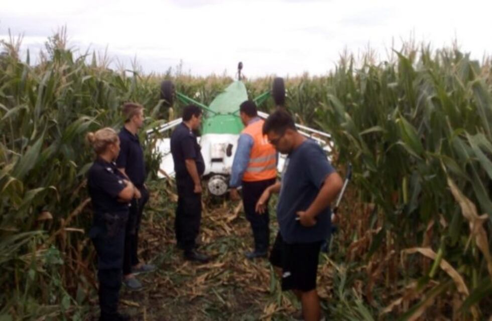 Una avioneta se estrelló en un campo de Mar del Plata y la piloto salió ilesa